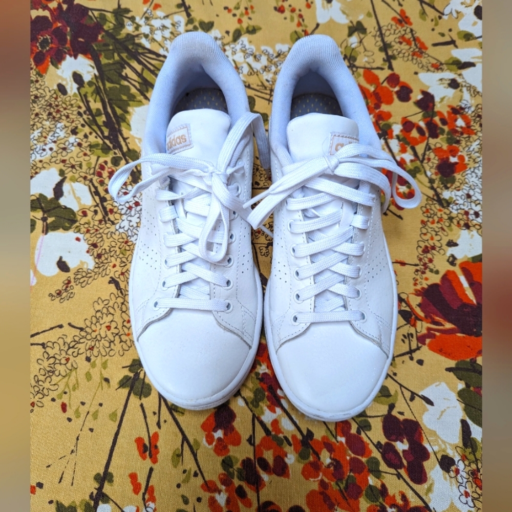 Adidas Grand Court sneakers gym shoes
